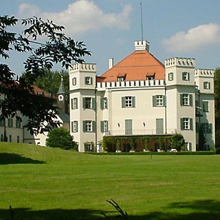 Jugendherberge Possenhofen Pocking  Zewnętrze zdjęcie