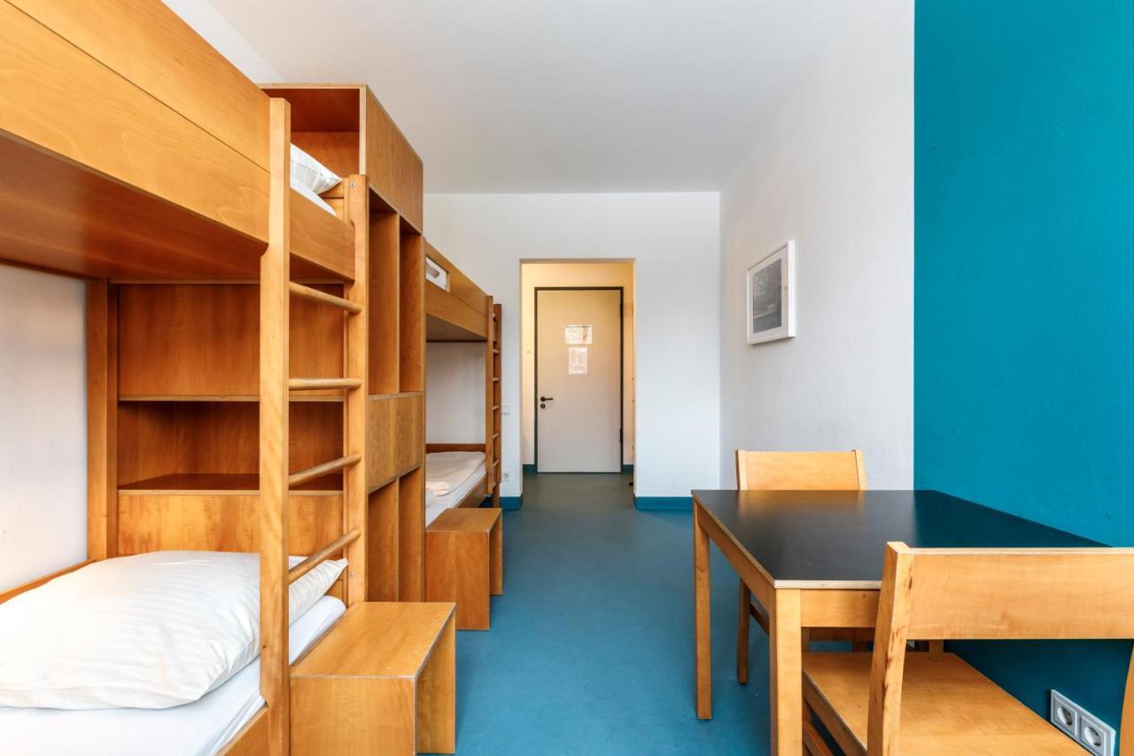 Jugendherberge Possenhofen Pocking  Zewnętrze zdjęcie