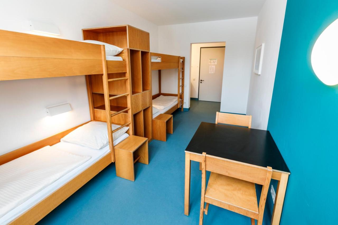Jugendherberge Possenhofen Pocking  Zewnętrze zdjęcie